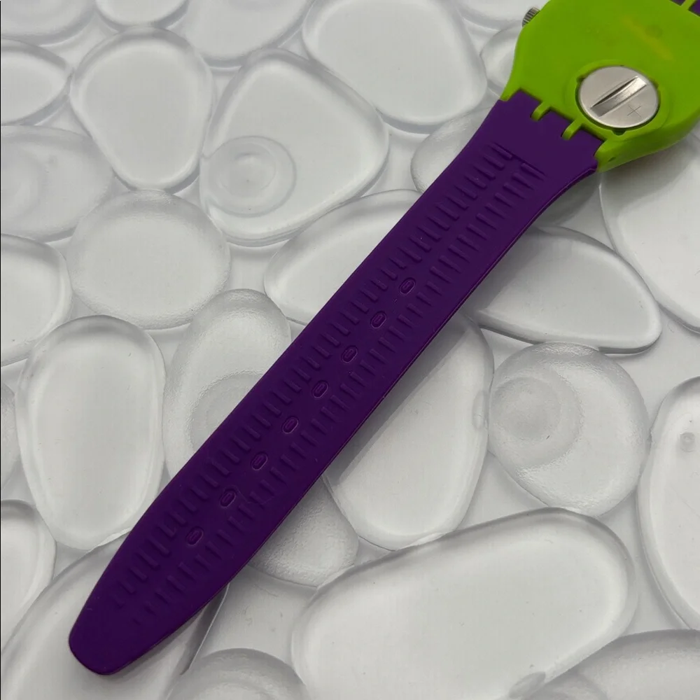 Swatch Watch - GG175 - ALIEN BABY